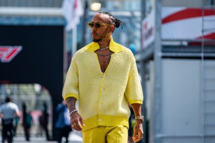 Met Gala-hamilton-moda- F1 2025
