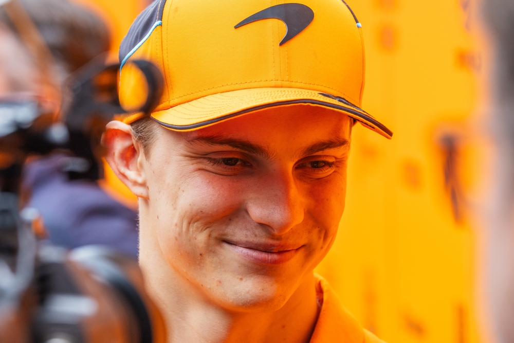 🏎️🔥 Пиастри доминира, Ferrari се мъчи: Бомбастични разкрития от FP2 в Имола! 🔥🏎️