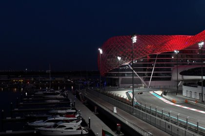 Блясък, страст и слава: Абсолютният гид за F1 Abu Dhabi Grand Prix 2025 – Къде светът празнува финала