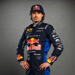 Никола Цолов е новият лидер на Red Bull във Формула 2
