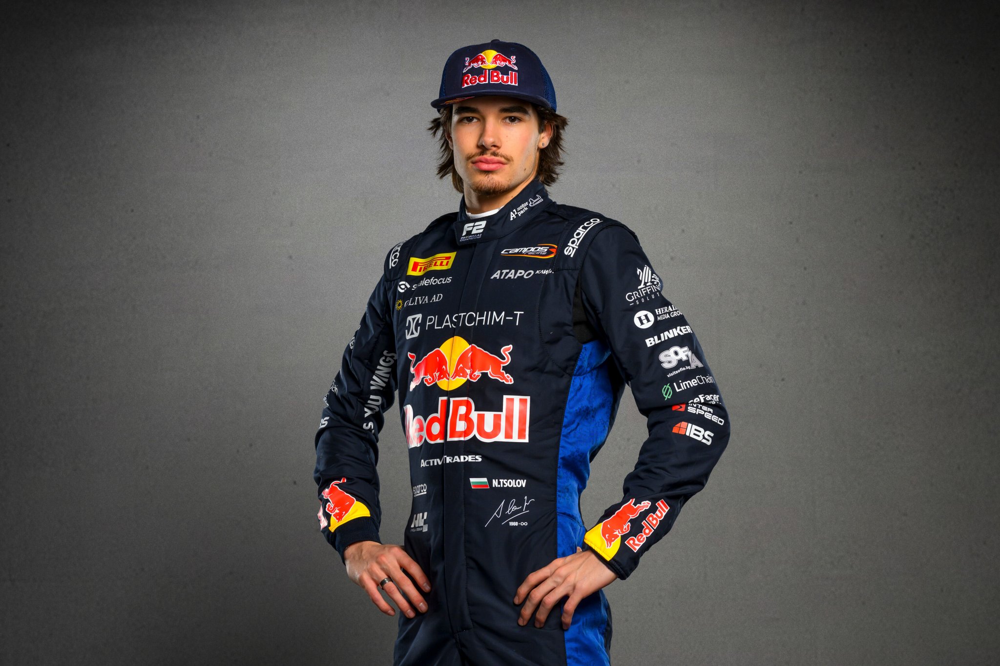 Никола Цолов е новият лидер на Red Bull във Формула 2